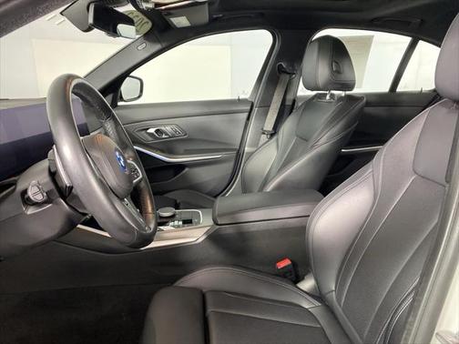 2023 BMW 330e Base