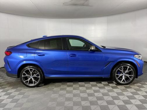 2020 BMW X6 M50i