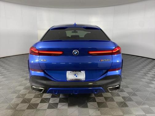 2020 BMW X6 M50i