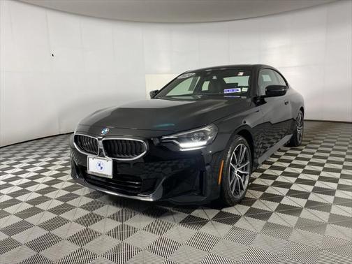 2024 BMW 230 i xDrive