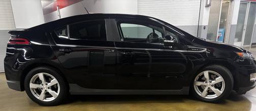 2014 Chevrolet Volt Base