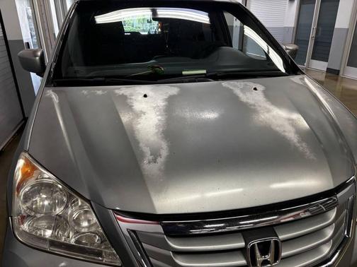Alabaster Silver Metallic 2010 Honda Odyssey EX