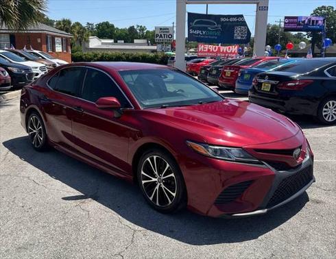 2018 Toyota Camry SE