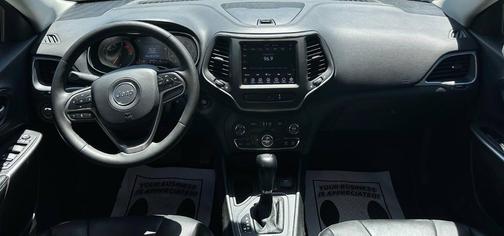 2022 Jeep Cherokee Latitude Lux