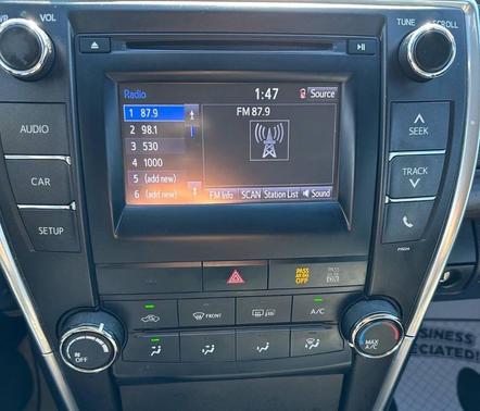 2017 Toyota Camry LE