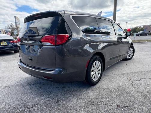 2018 Chrysler Pacifica L