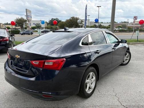 2017 Chevrolet Malibu 1LS