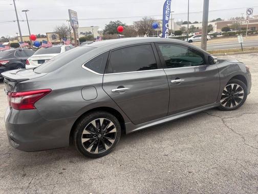 2019 Nissan Sentra SR