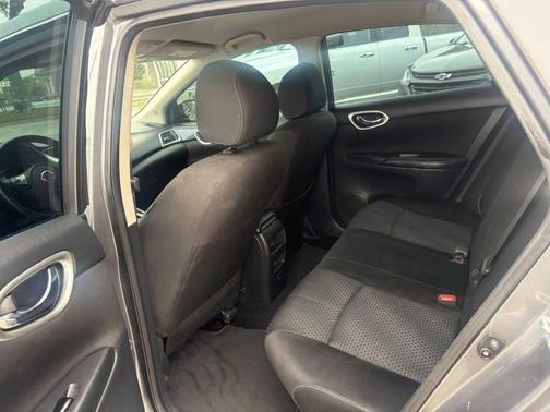 2019 Nissan Sentra SR