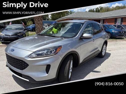 2021 Ford Escape SE