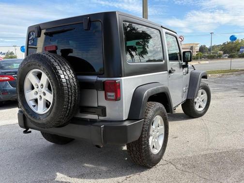 2016 Jeep Wrangler Sport