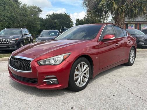 2014 INFINITI Q50 Premium