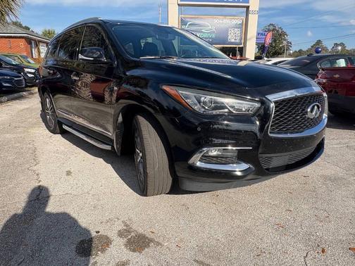 2017 INFINITI QX60 Base