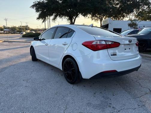 2016 Kia Forte EX
