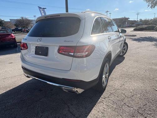2017 Mercedes-Benz GLC 300 4MATIC