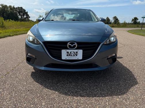 2016 Mazda Mazda3 i Sport