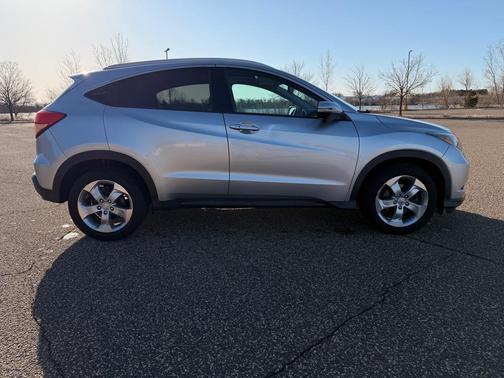 2016 Honda HR-V EX-L w/Navigation