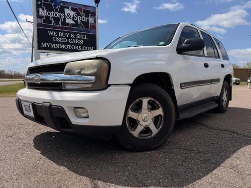 White 2002 Chevrolet Trailblazer