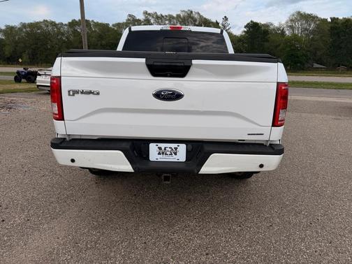 White 2016 Ford F-150 XLT