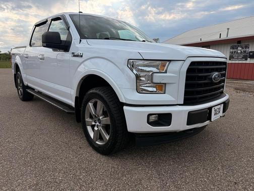 White 2016 Ford F-150 XLT