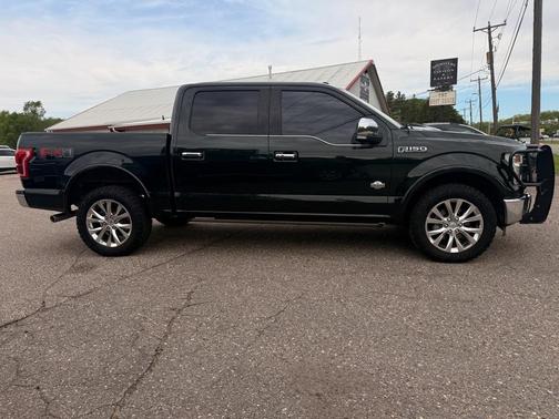 Green 2016 Ford F-150 King Ranch