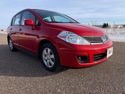2008 Nissan Versa SL