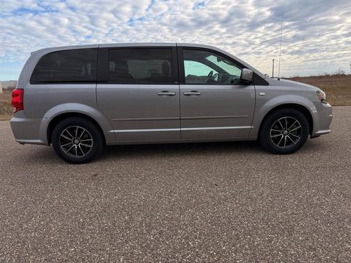 2014 Dodge Grand Caravan AVP/SE