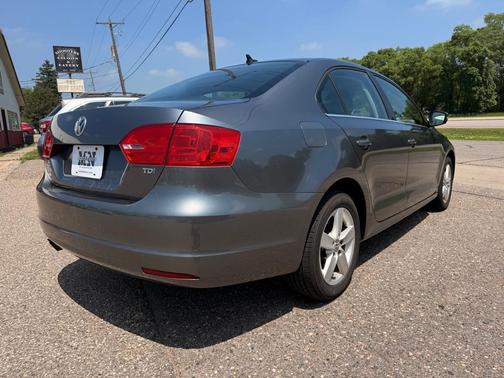 Gray 2013 Volkswagen Jetta TDI
