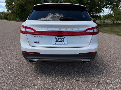 2017 Lincoln MKX Select