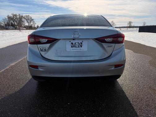 2017 Mazda Mazda3 Sport