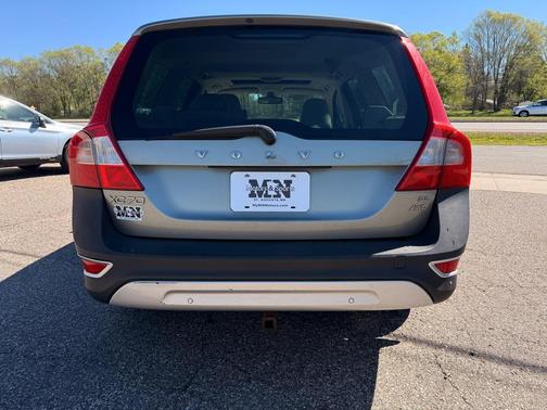 Silver 2008 Volvo XC70 3.2
