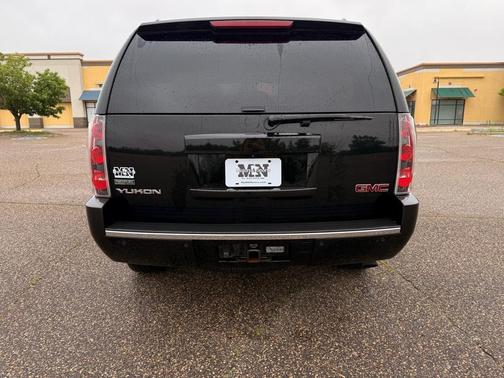 2011 GMC Yukon Denali