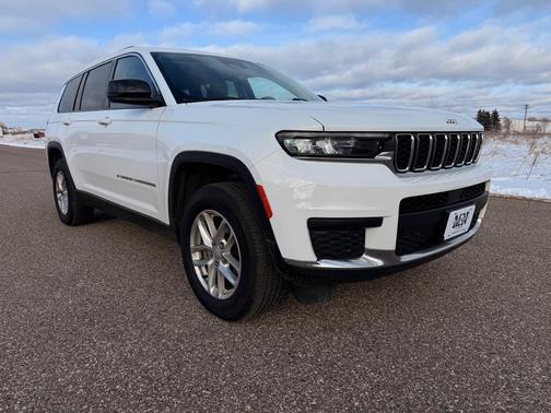 2022 Jeep Grand Cherokee L Laredo