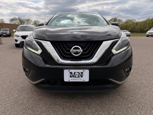 Black 2018 Nissan Murano SL