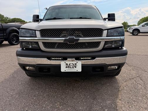 Silver 2005 Chevrolet Silverado 1500 Extended Cab