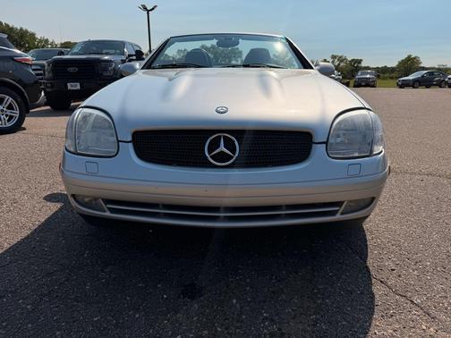 Silver 2000 Mercedes-Benz SLK-Class SLK230 Kompressor