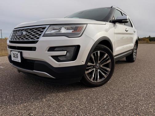2017 Ford Explorer Platinum