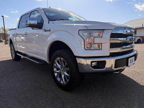 White 2017 Ford F-150 Lariat
