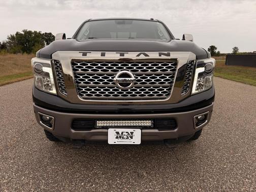2017 Nissan Titan XD Platinum Reserve
