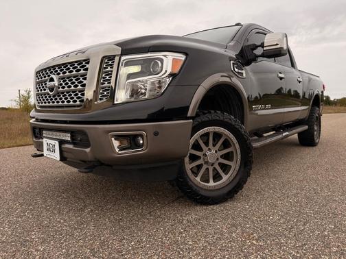 2017 Nissan Titan XD Platinum Reserve