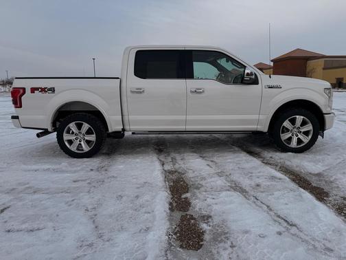 2017 Ford F-150 Platinum