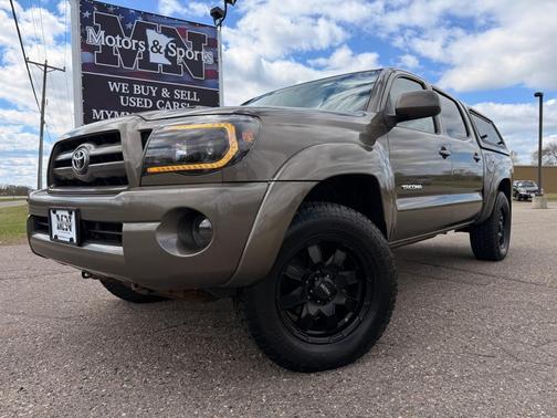 Gray 2009 Toyota Tacoma Double Cab