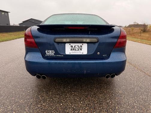2004 Pontiac Grand Prix GT2