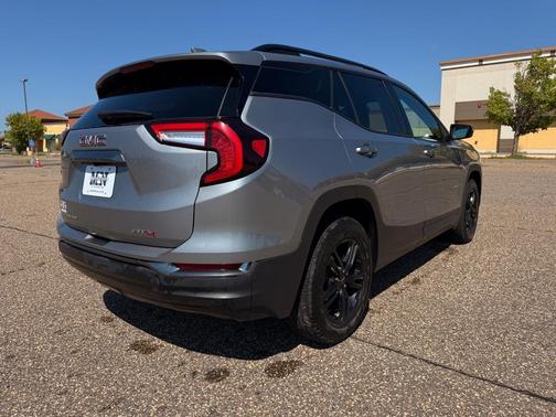 2023 GMC Terrain AT4