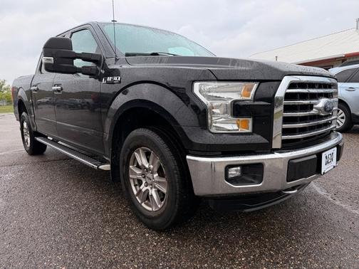 Black 2016 Ford F-150 XLT