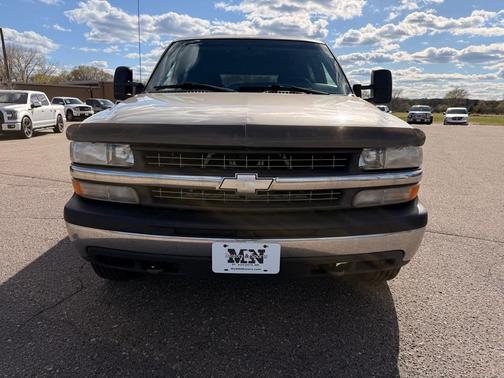 Gray 2002 Chevrolet Silverado 1500 H/D Crew Cab
