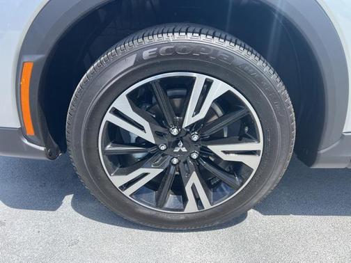 2025 Mitsubishi Eclipse Cross SE