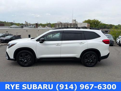 Crystal White Pearl 2025 Subaru Ascent Onyx Edition Touring 7-Passenger