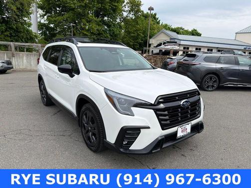 Crystal White Pearl 2025 Subaru Ascent Onyx Edition 7-Passenger