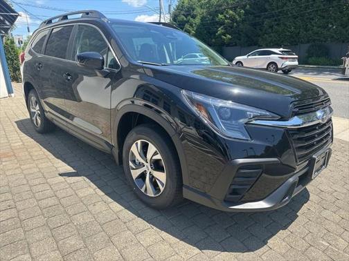 2025 Subaru Ascent Premium 8-Passenger